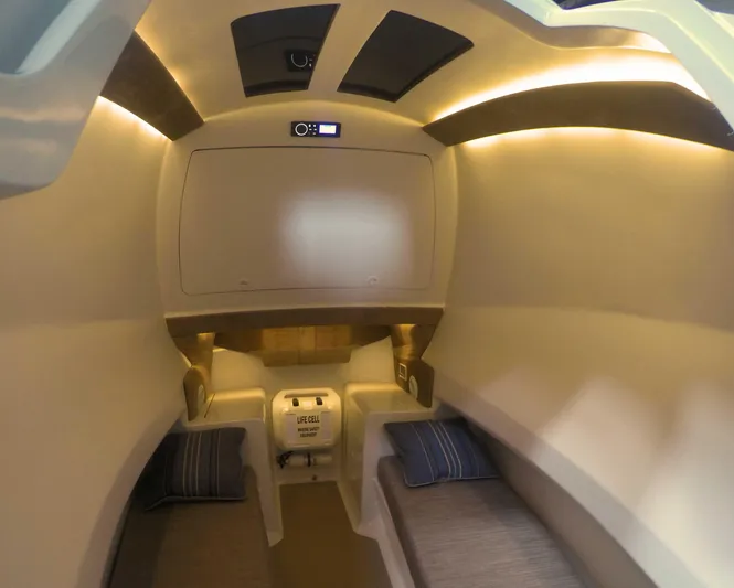  Yacht Photos Pics Cabin