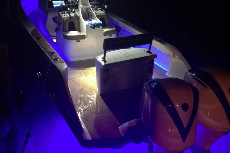  Yacht Photos Pics Night Lighting