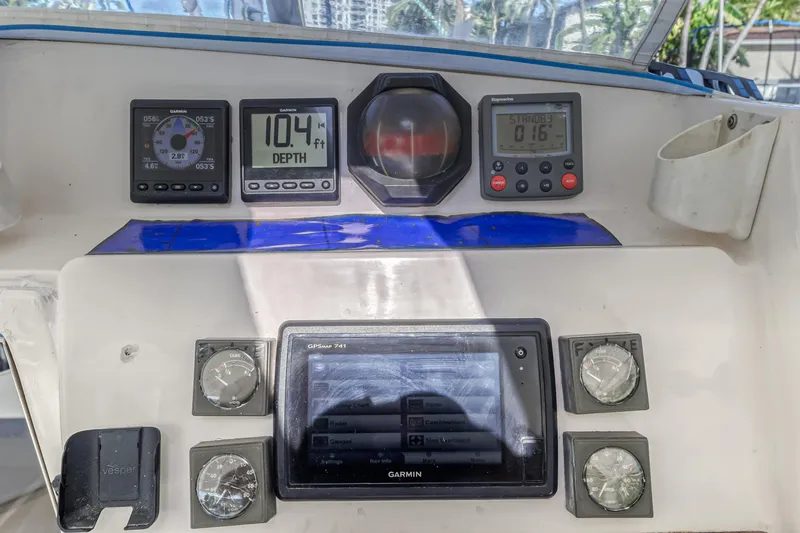 Reef'n It Yacht Photos Pics 