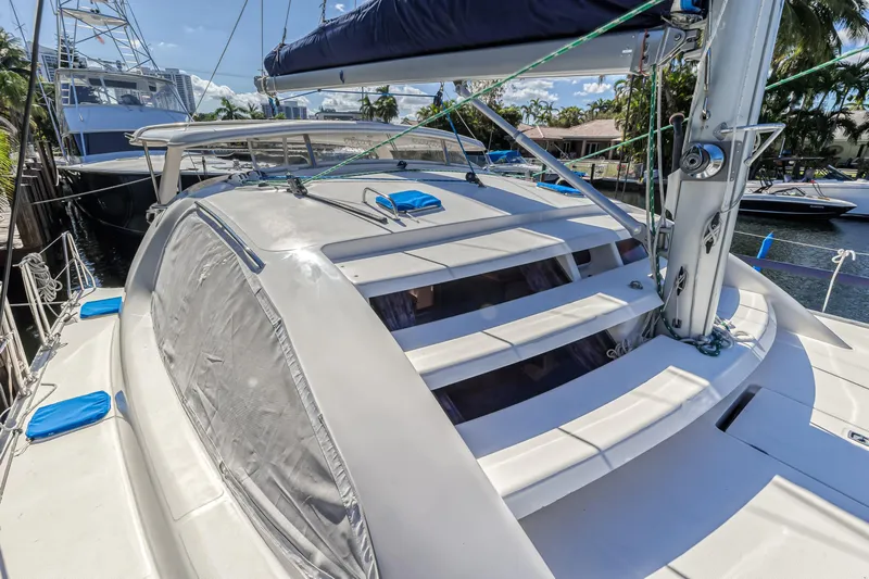 Reef'n It Yacht Photos Pics 