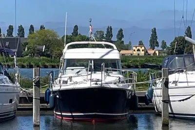 2004 Nimbus 320 Coupe