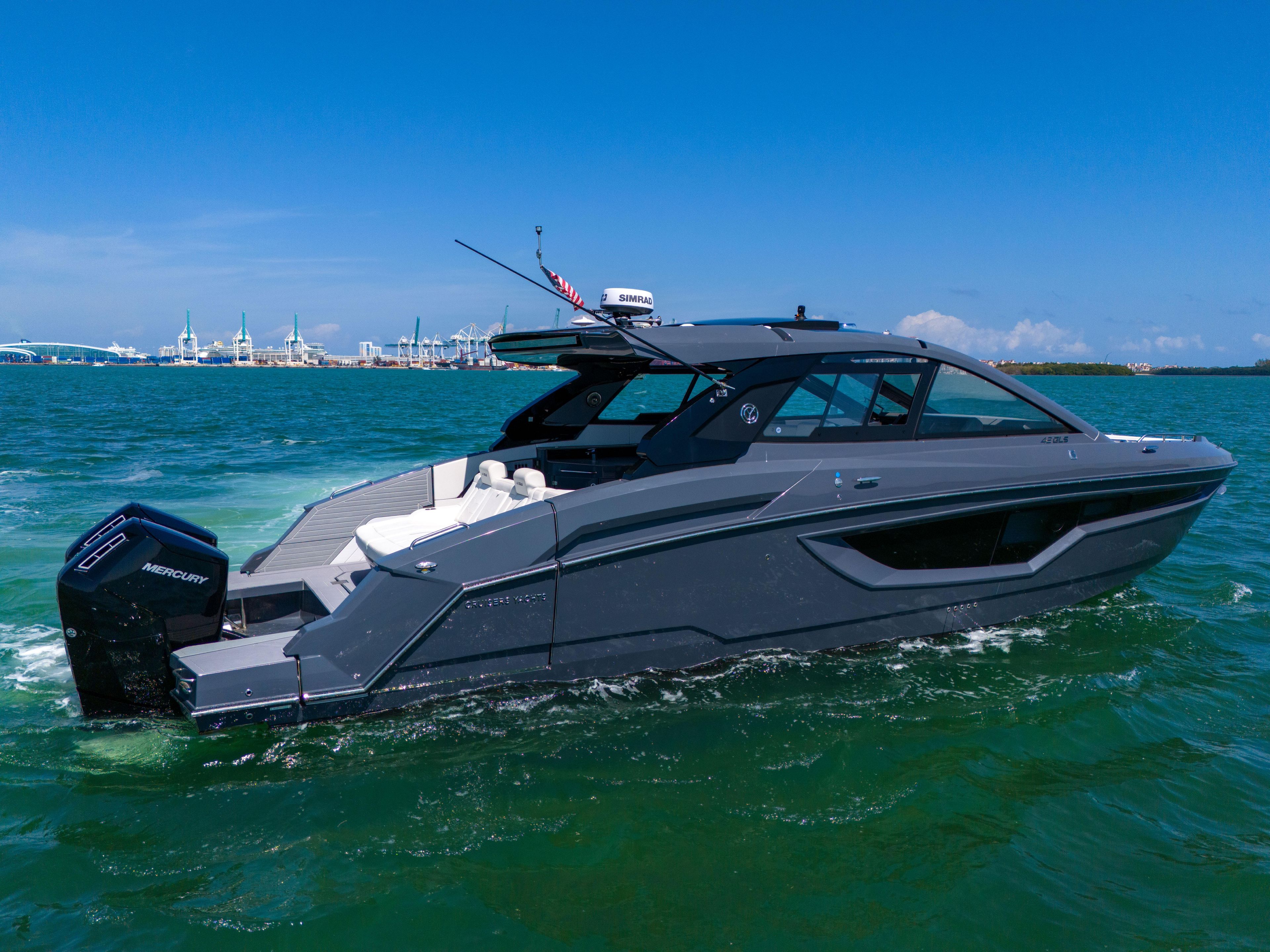 Yacht