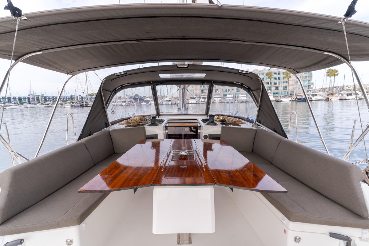 2024 Dufour 47 