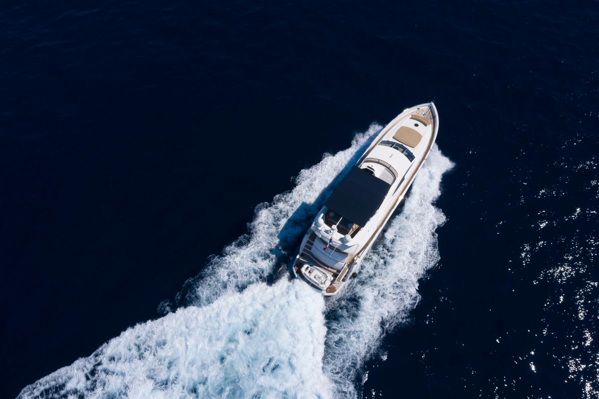 2003 Sunseeker 85 