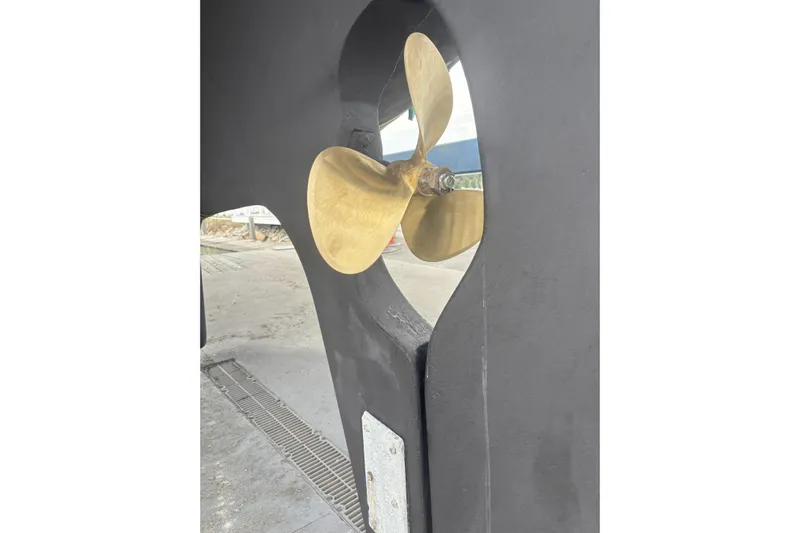 Shamrock Yacht Photos Pics Propeller of 1984 Shannon 51' Center Cockpit sailboat, close-up view.