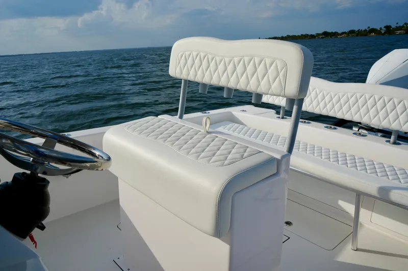 2024 23 Reef Runner Yacht Photos Pics 