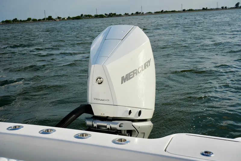 2024 23 Reef Runner Yacht Photos Pics Reef Runner 23 - Mercury Engine