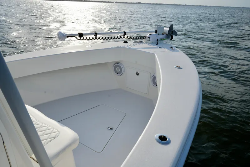 2024 23 Reef Runner Yacht Photos Pics Reef Runner 23 - Bow with Trolling Motor