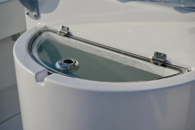 2024 23 Reef Runner Yacht Photos Pics Reef Runner 23 - Live Well