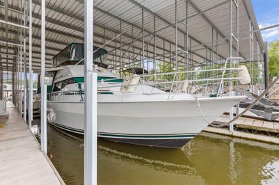 Mainship 47 Motor Yacht