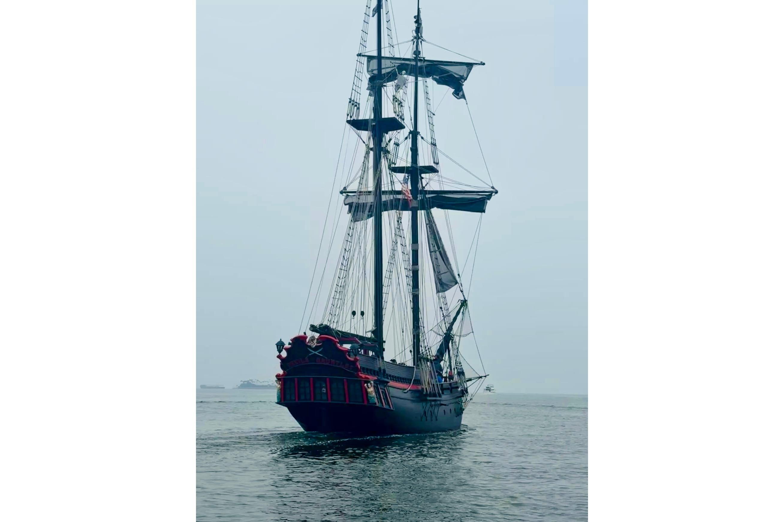 1977 Custom 80 Brigantine