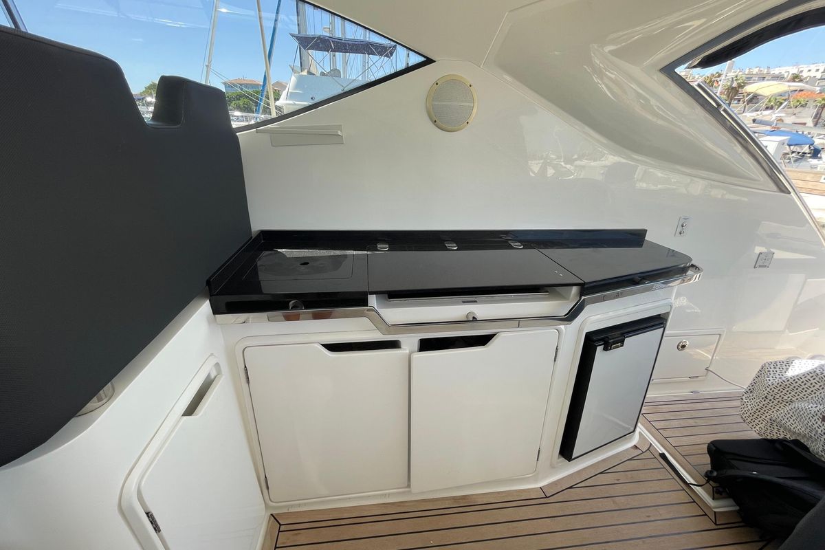 2017 Galeon 44 