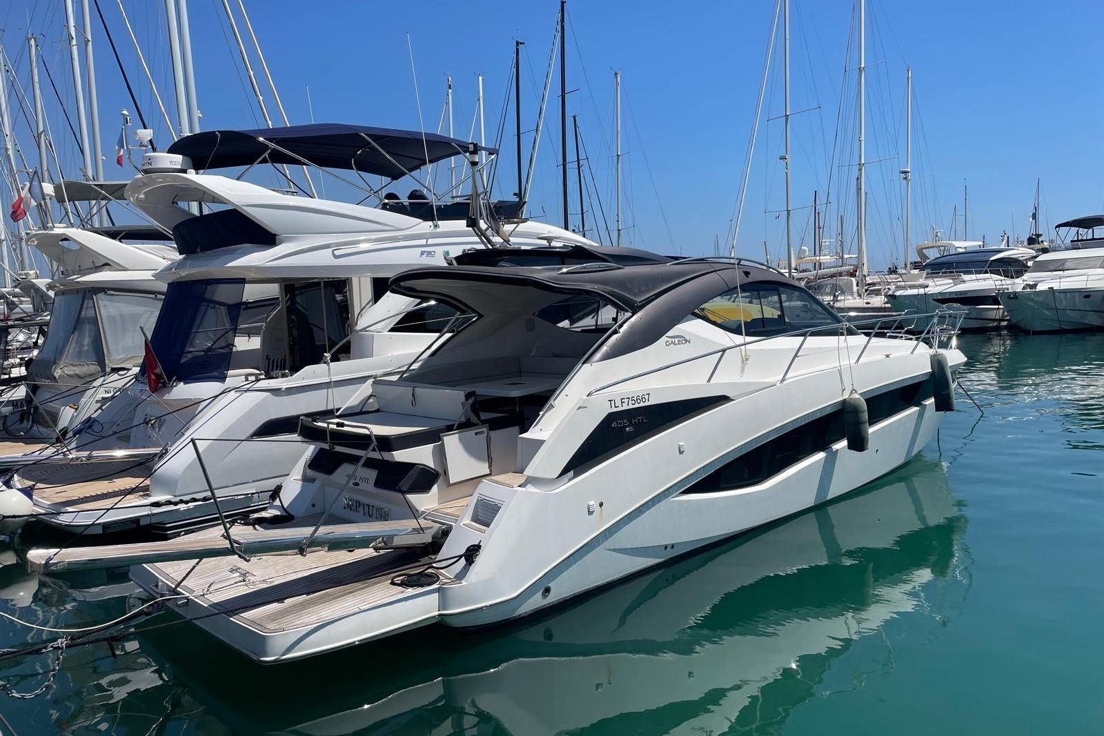 2017 Galeon 405 HTL
