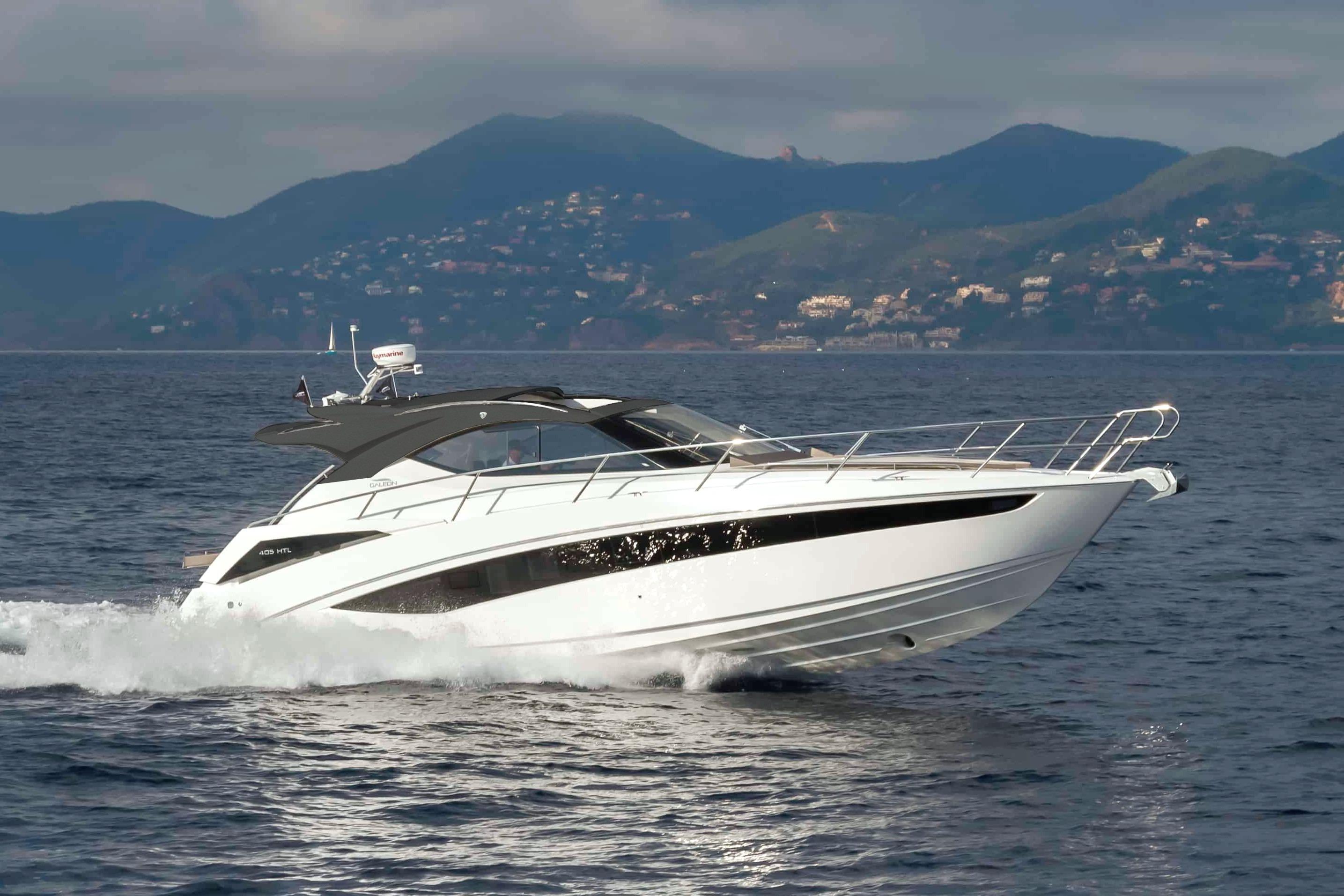 2017 Galeon 405 HTL