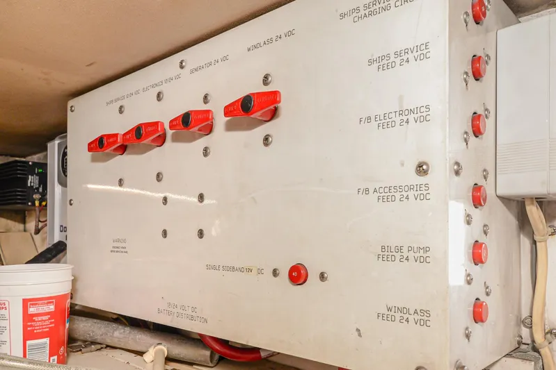 Sue-sea Yacht Photos Pics 