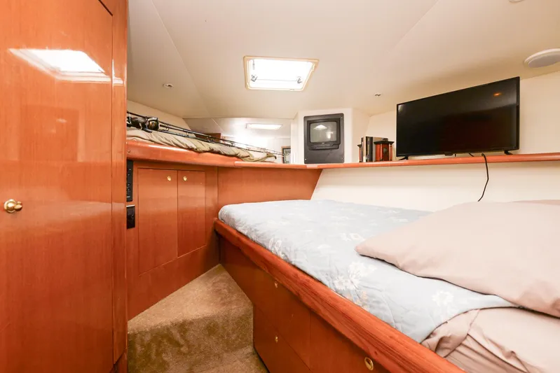 Sue-sea Yacht Photos Pics 