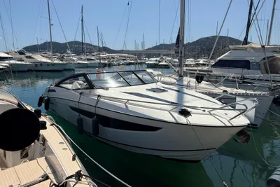 2021 Parker 850 Voyager