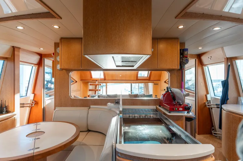  Yacht Photos Pics Warlock-118.jpg