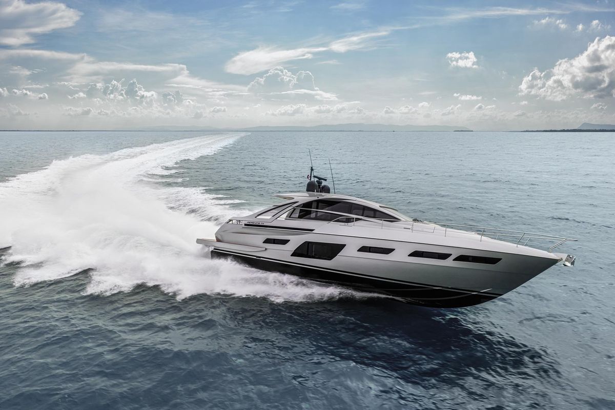 2024 Pershing 70 