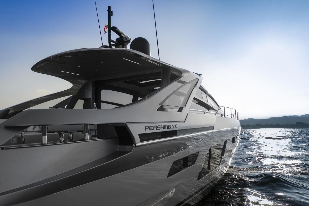 2024 Pershing 70 