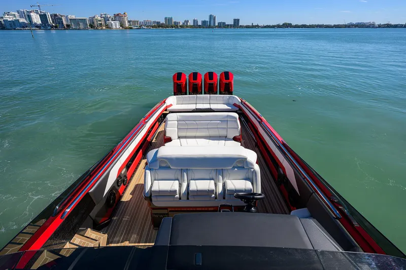 Lady Lisa Yacht Photos Pics 