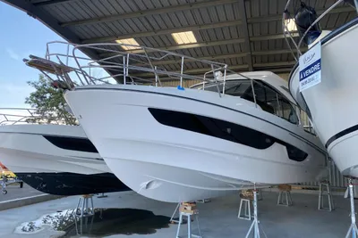 2024 Beneteau Antares 11 Fly