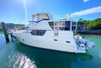 Silverton 453 Motor Yacht