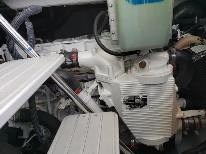  Yacht Photos Pics 2009 MERIDIAN 441 - Image 34