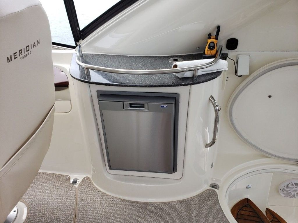 2009 Meridian 44 