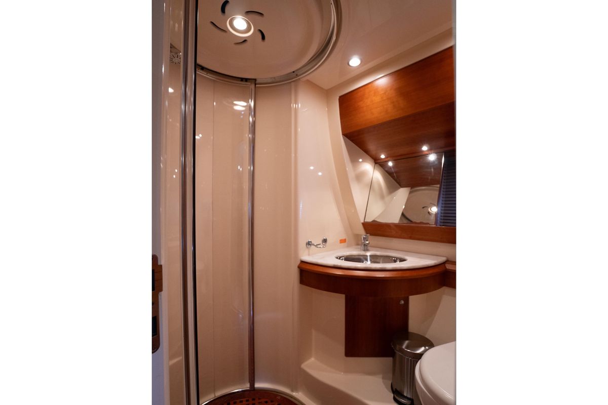 2008 Azimut 50 
