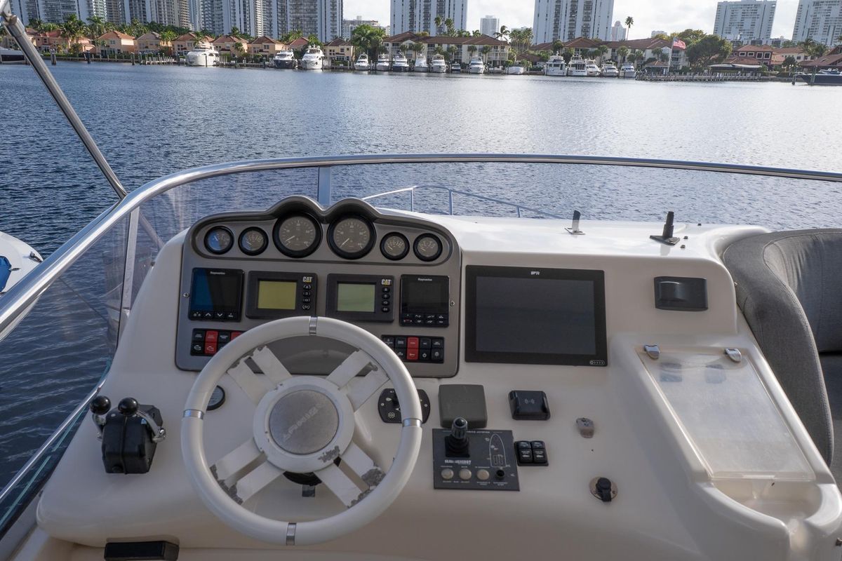 2008 Azimut 50 