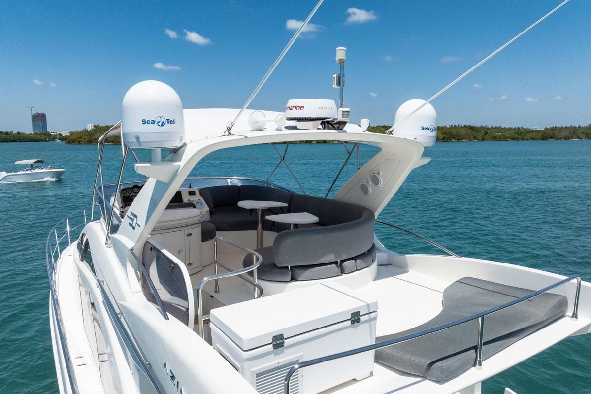 2008 Azimut 50 