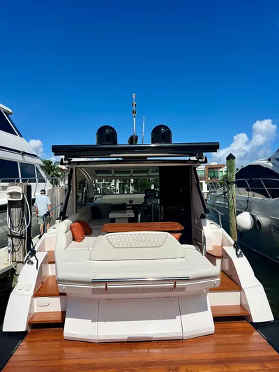 No Name Yacht Photos Pics 