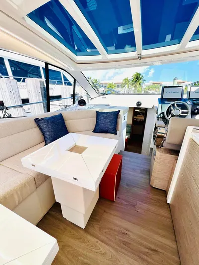 No Name Yacht Photos Pics 