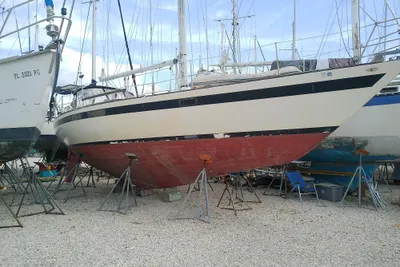 Pearson 40