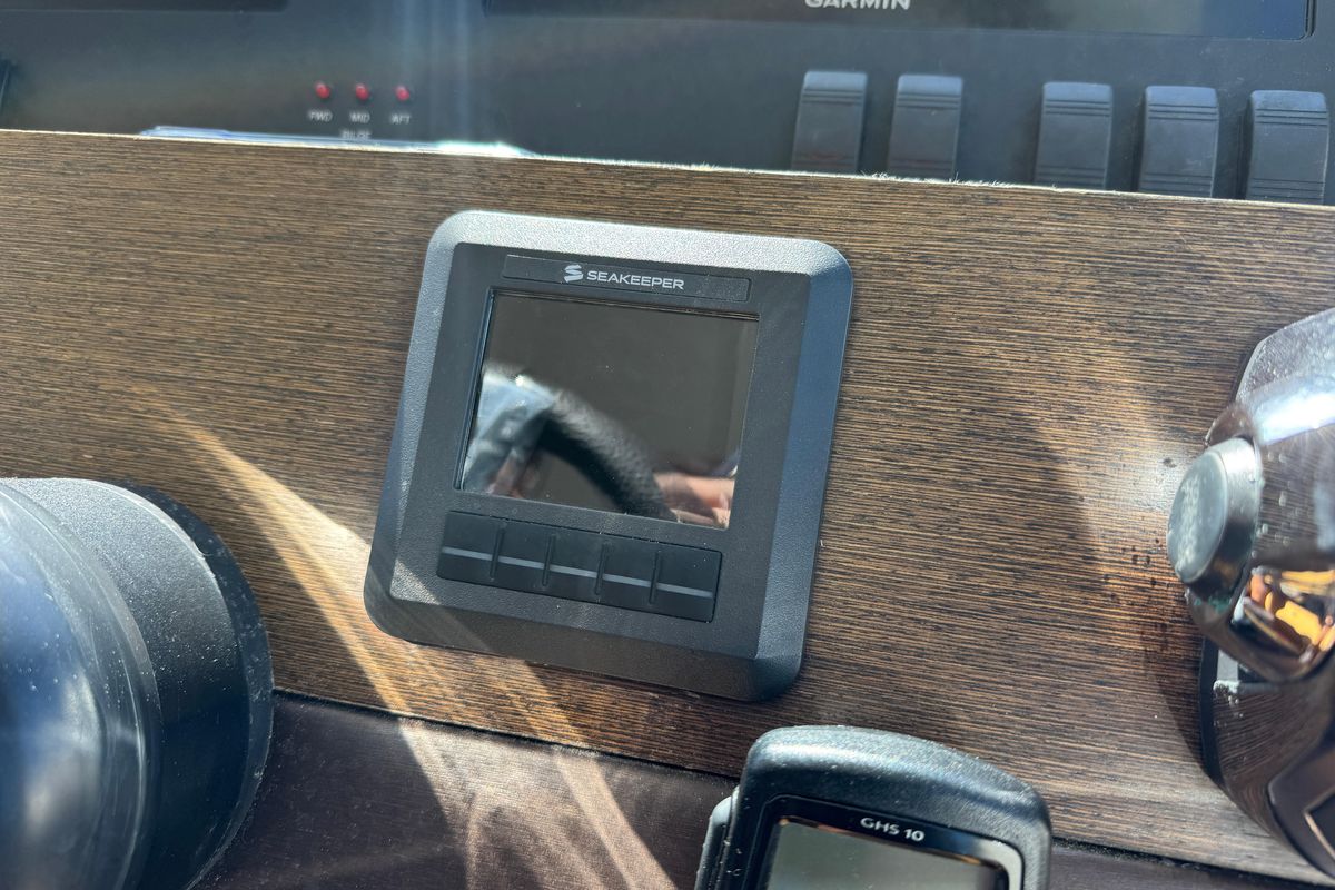 2016 Tiara Yachts 44