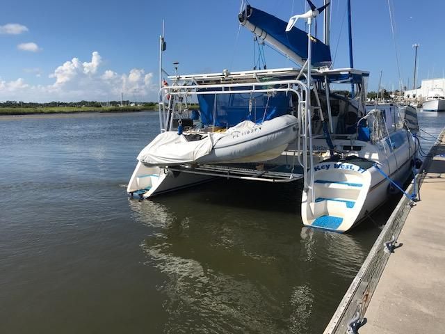 1992 Fountaine Pajot Antigua 37