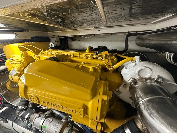 Jump For Joy Yacht Photos Pics 