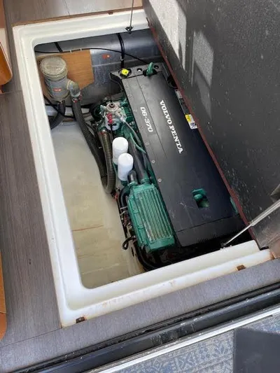 Seven Grand Yacht Photos Pics 