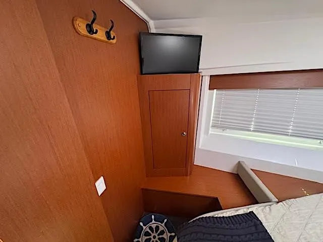 Seven Grand Yacht Photos Pics 