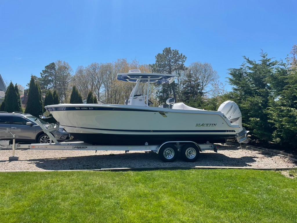 2019 Blackfin 242 CC Center Console for sale - YachtWorld