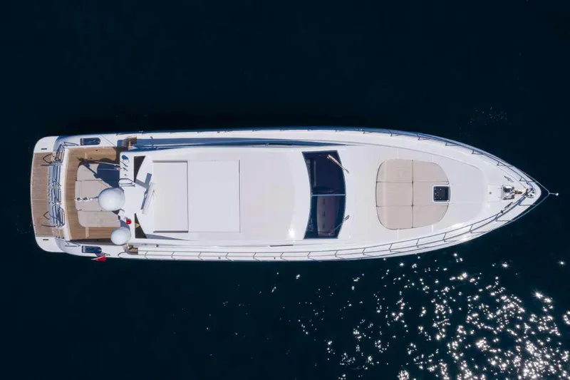 Ultim Yacht Photos Pics 