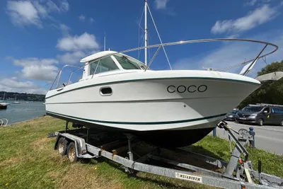 2004 Jeanneau Merry Fisher 695