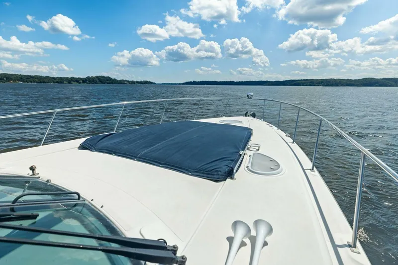 Bay Burns Yacht Photos Pics 2007 Cruisers 390 Express Cruiser 'Bay Burns'