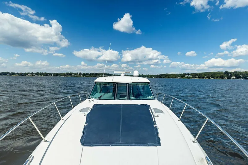 Bay Burns Yacht Photos Pics 2007 Cruisers 390 Express Cruiser 'Bay Burns'