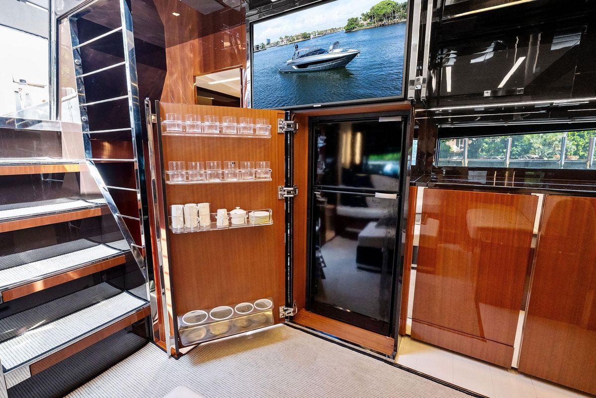 2019 Riva 56 