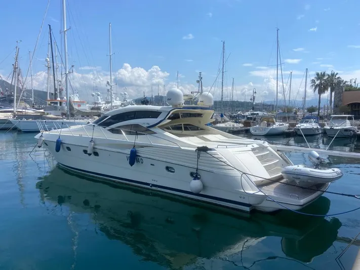 Rial Yacht Photos Pics Sarnico 60, aft profile
