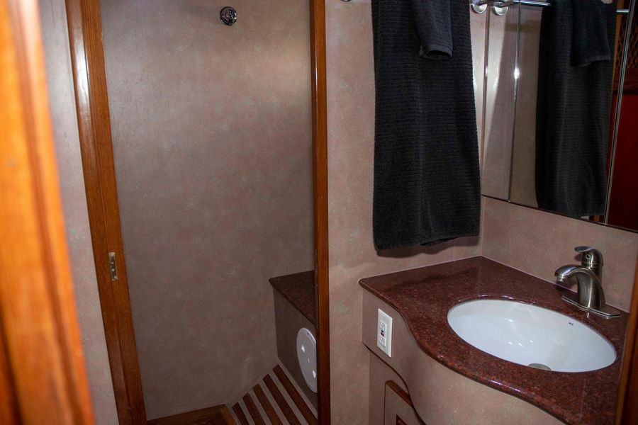 1996 Monte Fino 65 Flybridge