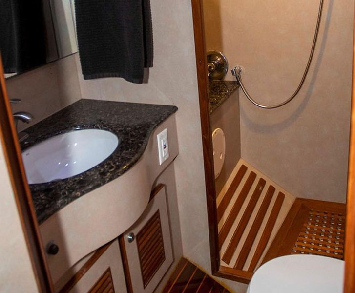 1996 Monte Fino 65 Flybridge