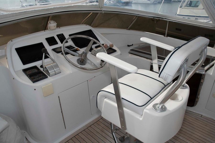 1996 Monte Fino 65 Flybridge